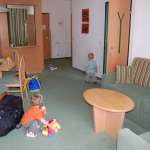 Kinderhotel-Semi-Lutzmannsburg - Zimmer Wohnzimmer