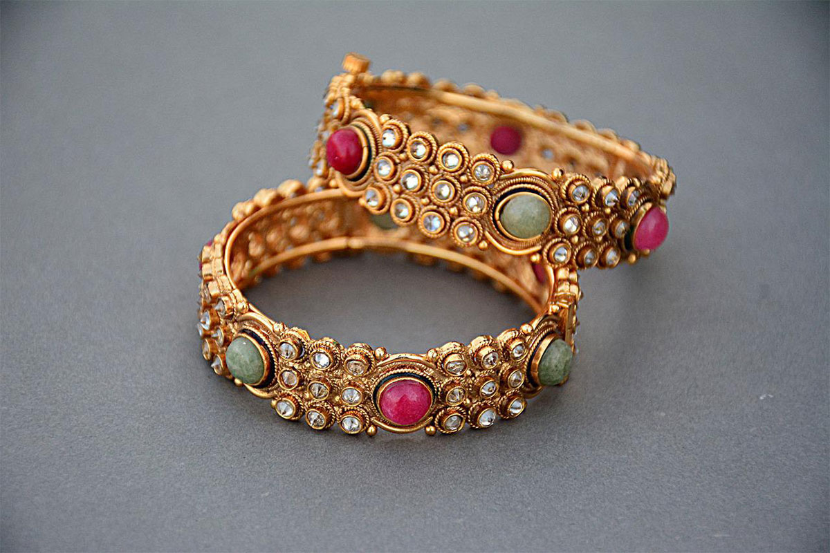 jewellery-gd5579ae09_1280 Alten Familienschmuck verkaufen – Wie geht man am besten vor?