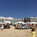 Hotel DIT Evrika Club Hotel - Bulgarien - Strand - Blick zum Hotel