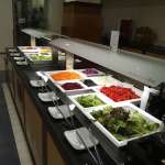 Hotel Sol Luna Bay - Bulgarien - Restaurant - Abends - Buffet - Salat
