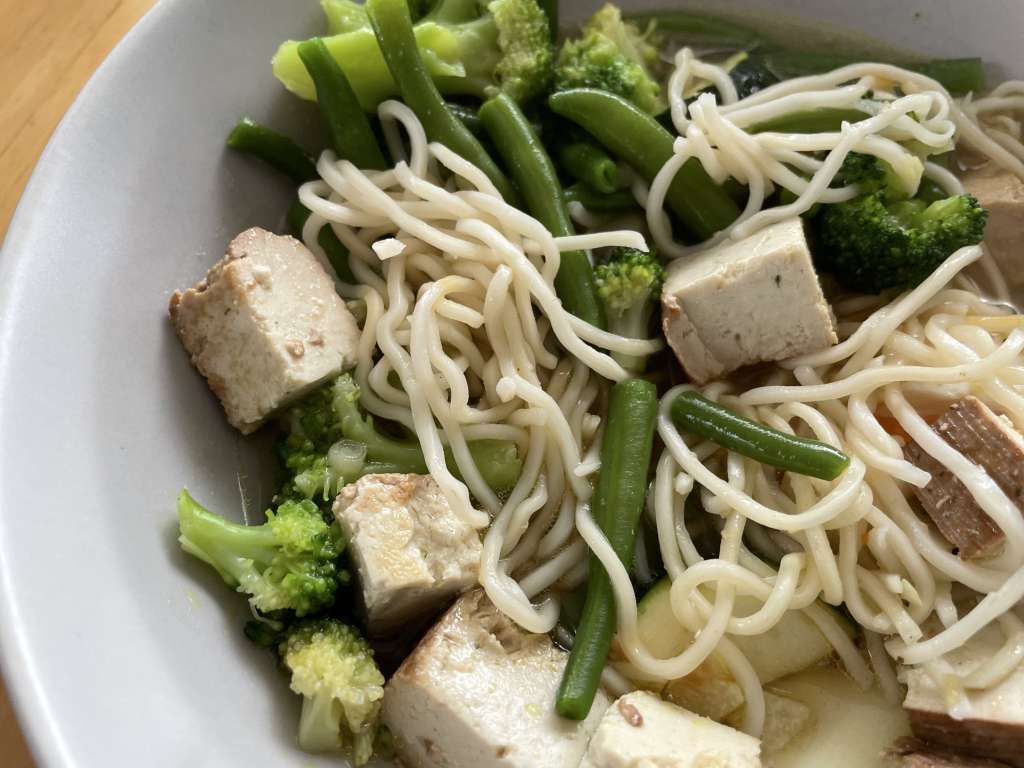 Veganes Ramen mit Tofu